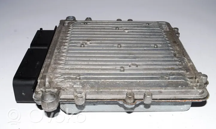 Mercedes-Benz E W211 Sterownik / Moduł ECU a6421508478