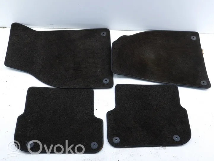 Audi A6 Allroad C6 Kit tapis de sol auto 4F0863683E