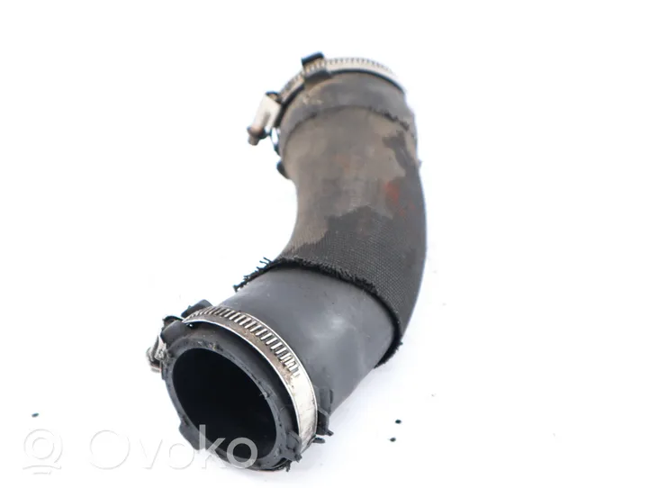 Audi A6 Allroad C6 Tube d'admission de tuyau de refroidisseur intermédiaire 4F0145709C