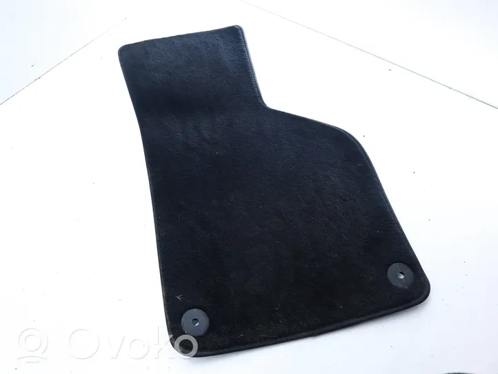 Volkswagen PASSAT CC Kit tapis de sol auto 3C1863011C