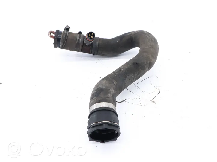 Audi A6 S6 C6 4F Tuyau de liquide de refroidissement moteur 4F0121101