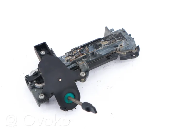 Audi A4 S4 B7 8E 8H Maniglia esterna per portiera anteriore 8E1837885A