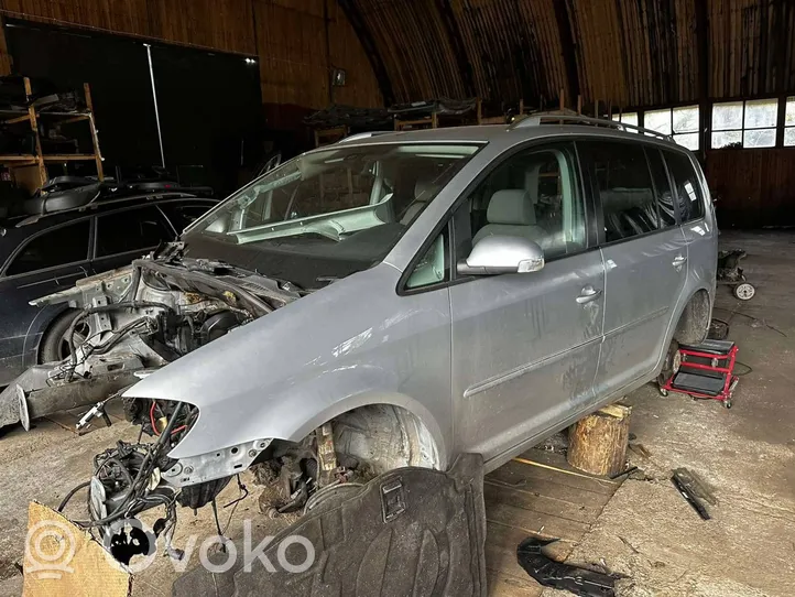 Volkswagen Touran I Ćwiartka przednia 