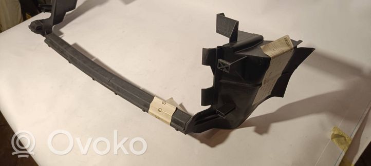 Mercedes-Benz E W211 Support, tuyau de refroidissement intermédiaire A2115050730