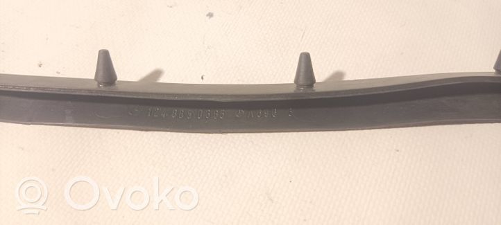 Mercedes-Benz E W124 Listwa pod lampę przednią 1248850385