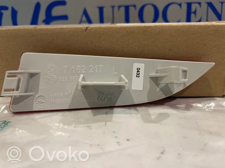 BMW X3 E83 Riflettore fanale posteriore 7162217