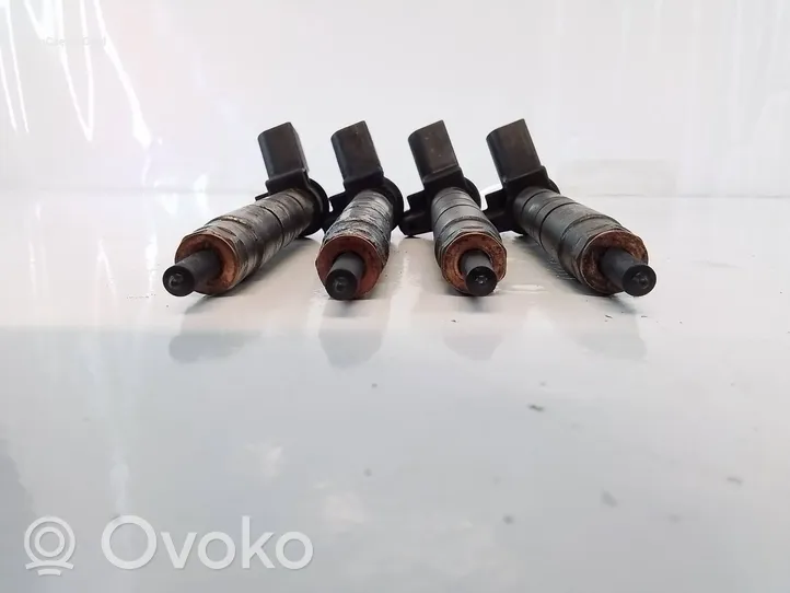 BMW 3 E92 E93 Fuel injectors set 7797877