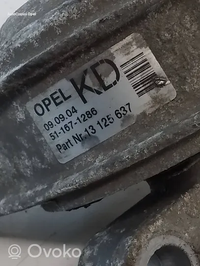 Opel Astra H Wspornik / Mocowanie silnika 13125637