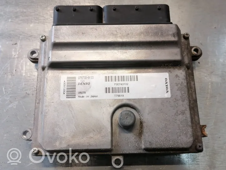 Volvo V50 Sterownik / Moduł ECU P30743102