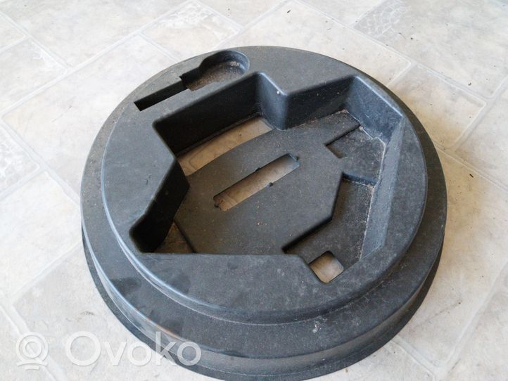 Ford Focus Boulon de roue de secours 1S71F11406