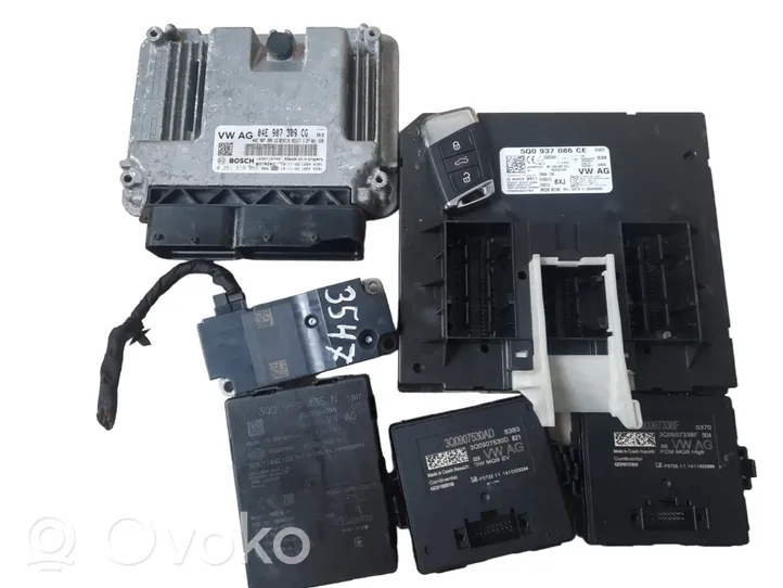 Volkswagen PASSAT B8 Juego de cerradura y set ECU del motor 04E907309CG