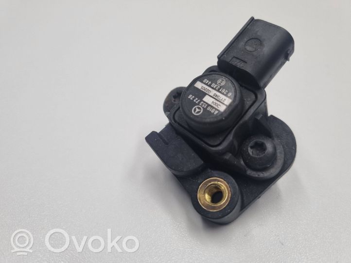 Mercedes-Benz Sprinter W907 W910 Sensore di pressione A0101537228