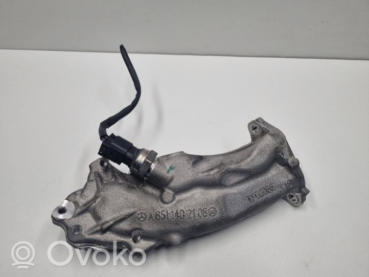 Mercedes-Benz Sprinter W907 W910 EGR valve line/pipe/hose A6511402108