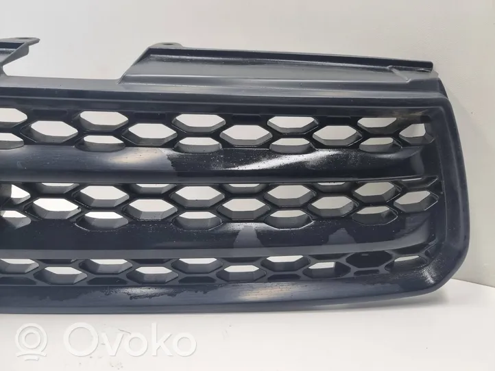 Toyota RAV 4 (XA20) Front bumper upper radiator grill 0842342130