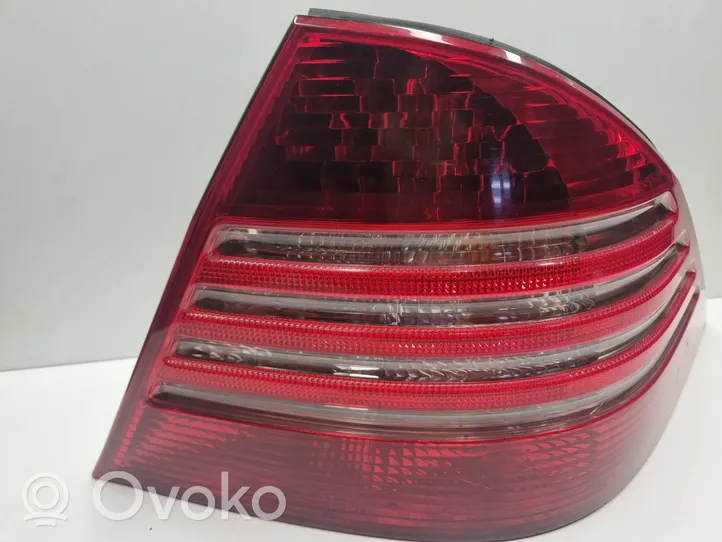 Mercedes-Benz S W220 Rear/tail lights A2208200864