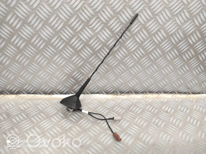 Citroen Berlingo Radion antenni 