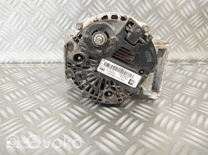 Opel Mokka B Generatore/alternatore 13586366