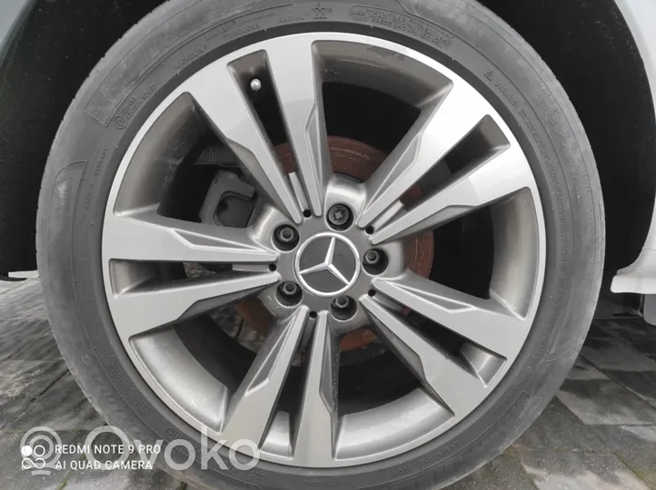 Mercedes-Benz Vito Viano W447 R18-alumiinivanne 