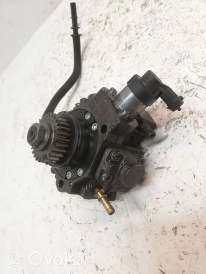 Nissan Qashqai Polttoaineen ruiskutuksen suurpainepumppu 0445010404