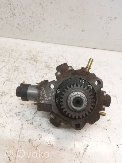 Renault Trafic II (X83) Fuel injection high pressure pump 8200690744