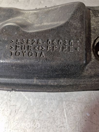Toyota Avensis T270 Rivestimento dell’estremità del parafango 5382805030