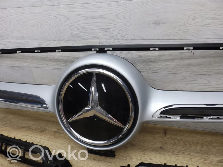 Mercedes-Benz GLE W167 Grille calandre supérieure de pare-chocs avant A1678886100