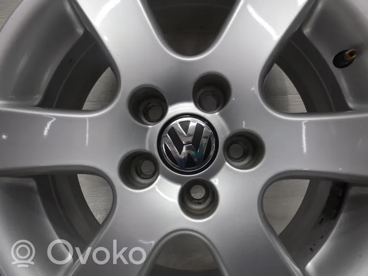 Volkswagen Polo VI AW R15 alloy rim 