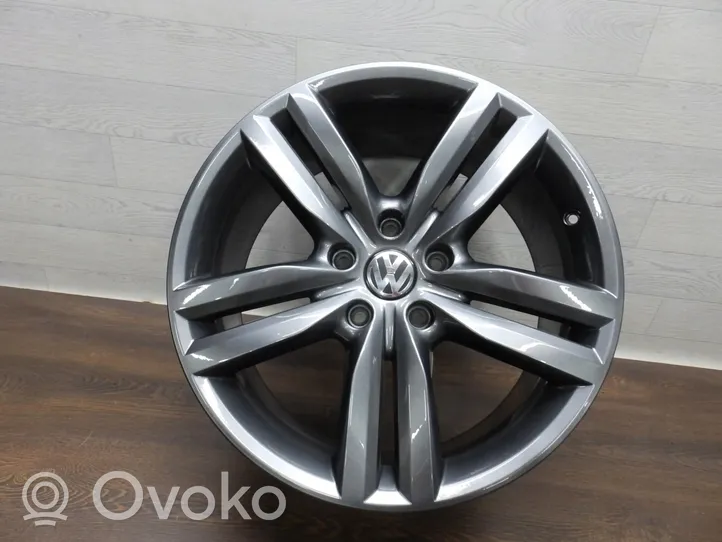 Volkswagen Touareg III R20 alloy rim 