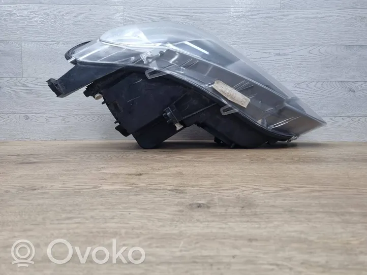 BMW X5 E70 Phare frontale 7221895