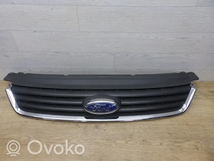 Ford Kuga I Front grill 8V41R7081A