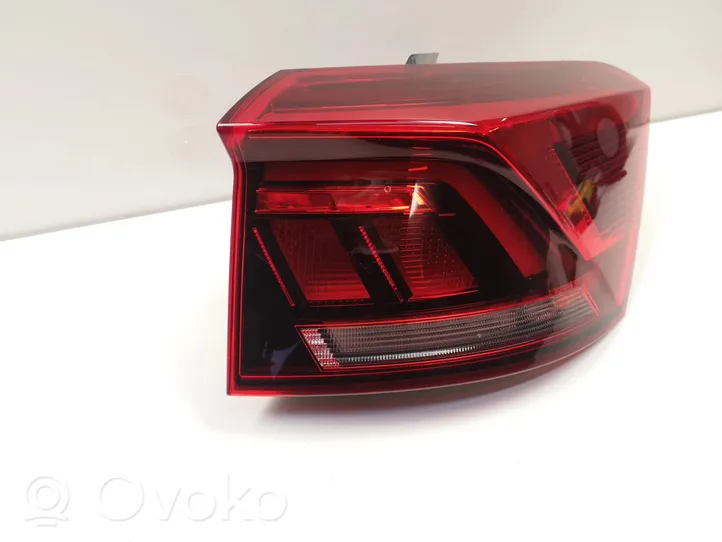 Volkswagen T-Roc Lampa tylna 2GA945096D