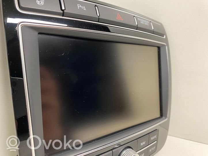 Volkswagen Touareg II Pantalla/monitor/visor 7P6919603J