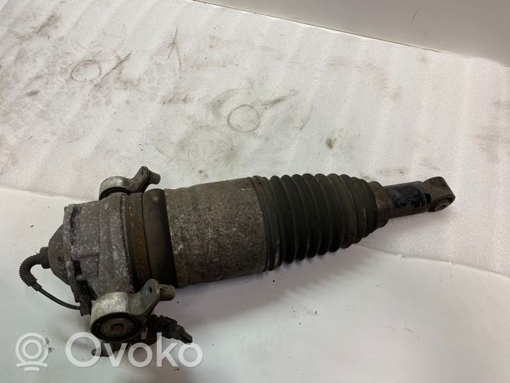 Volkswagen Touareg II Ammortizzatore posteriore a sospensione pneumatica 7P6616019J