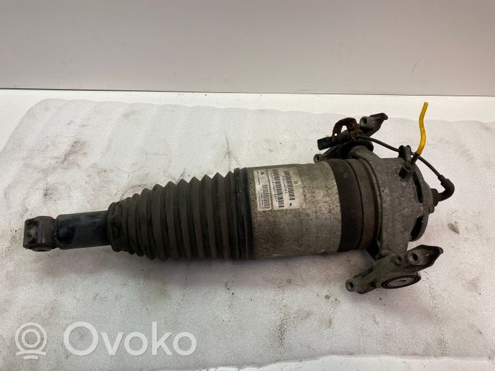 Volkswagen Touareg II Amortisseur arrière à suspension pneumatique 7P6616020J