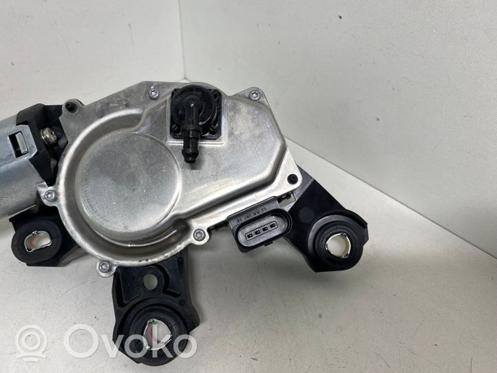 Volkswagen Touareg II Moteur d'essuie-glace arrière 7P6955711B