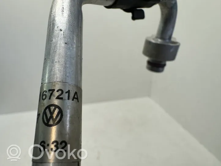 Volkswagen Touareg II Manguera/tubo del aire acondicionado (A/C) 7P0816721A