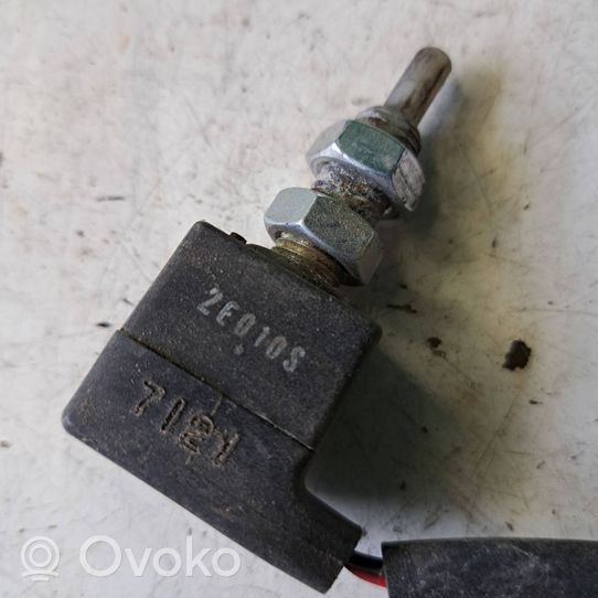 Hyundai Santa Fe Brake pedal sensor switch 1914