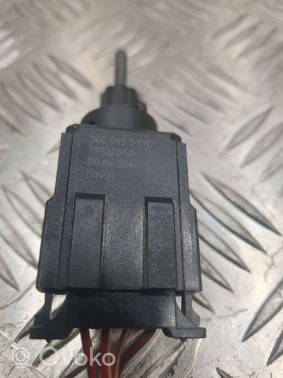 Audi A4 S4 B7 8E 8H Interruttore del pedale del freno 3B0945511C