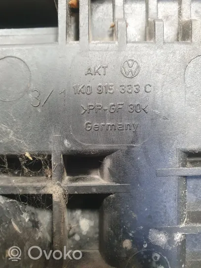 Volkswagen PASSAT B6 Podstawa / Obudowa akumulatora 1K0915333C