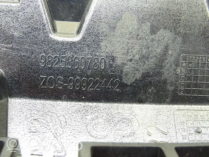 Peugeot 2008 II Grille calandre supérieure de pare-chocs avant 9825860780
