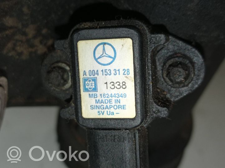 Mercedes-Benz C W203 Capteur de pression d'air A0041533128