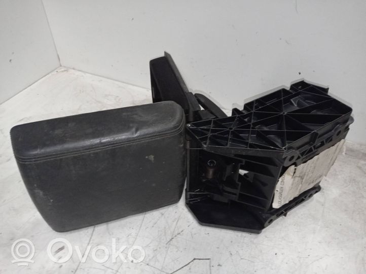 Volkswagen Touareg I Altri elementi della console centrale (tunnel) 7L6863324A