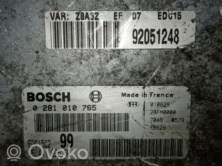 Peugeot 607 Calculateur moteur ECU 9644199680