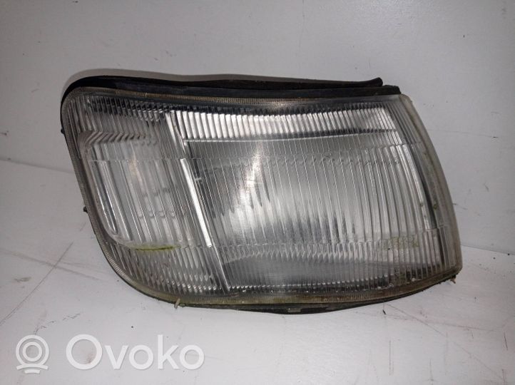 Mitsubishi Space Wagon Front indicator light 