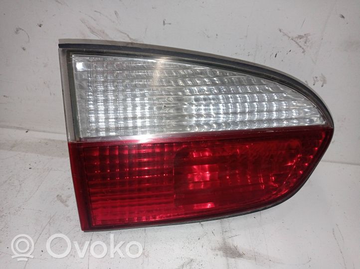 Hyundai H-1, Starex, Satellite Lampy tylnej klapy bagażnika 30617B