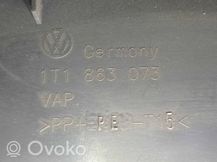 Volkswagen Touran I Rivestimento pannello inferiore del cruscotto 1T1863073
