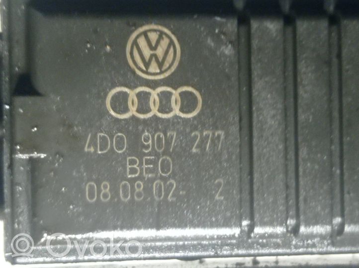 Volkswagen Phaeton Czujnik ciśnienia opon 4D0907277