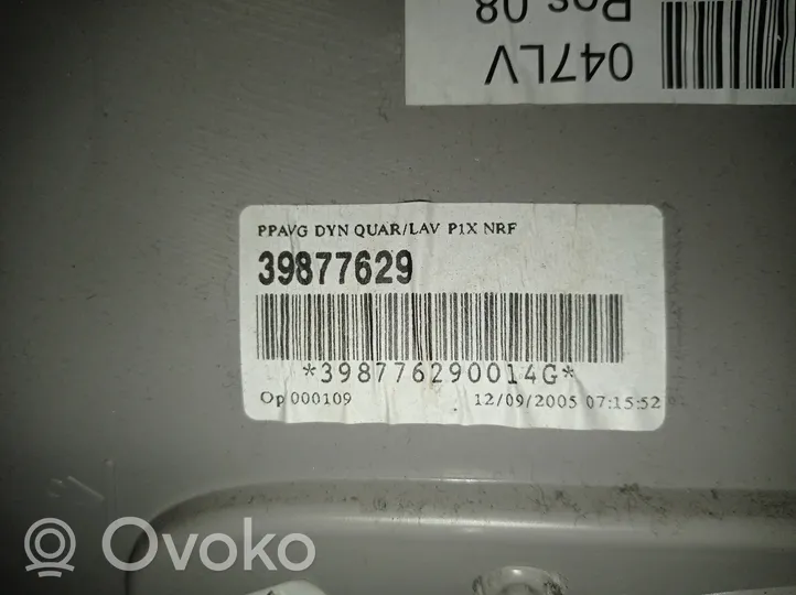 Volvo V50 Boczki / Poszycie drzwi przednich 39877629