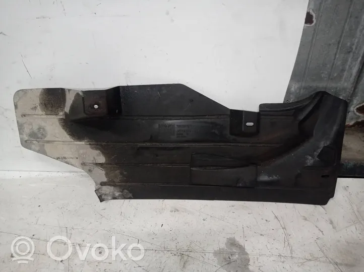 Volvo V50 Osłona dolna silnika 30714863