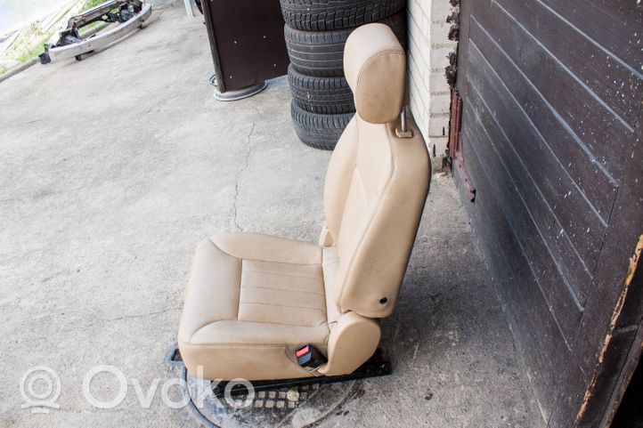 Mercedes-Benz R W251 Fotel przedni pasażera A2519105646